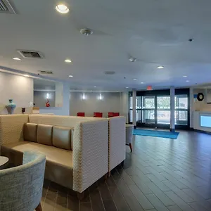 https://holiday-inn-express-w-i-40-whitebridge-road.nashville-hotels.org